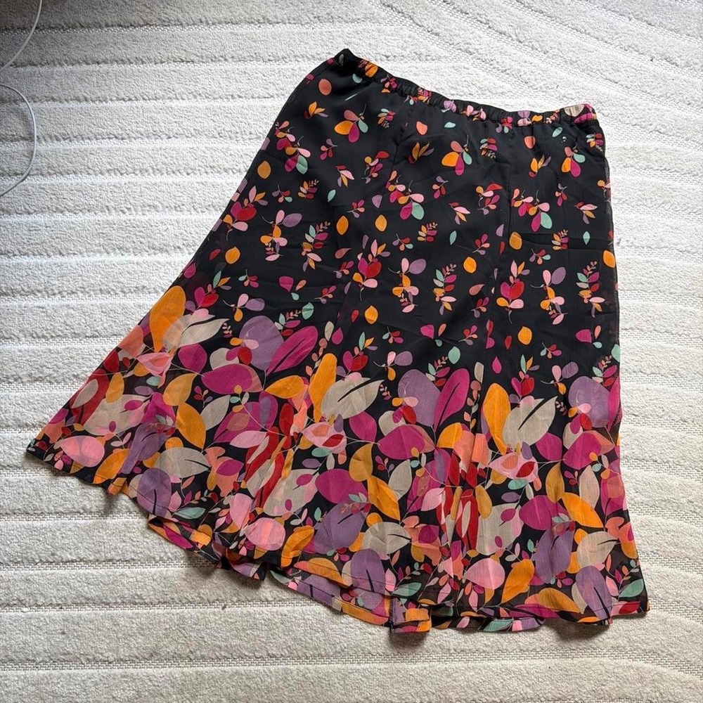 Jacklyn Smith Black floral midi skirt size small multicolored boho hippie summer